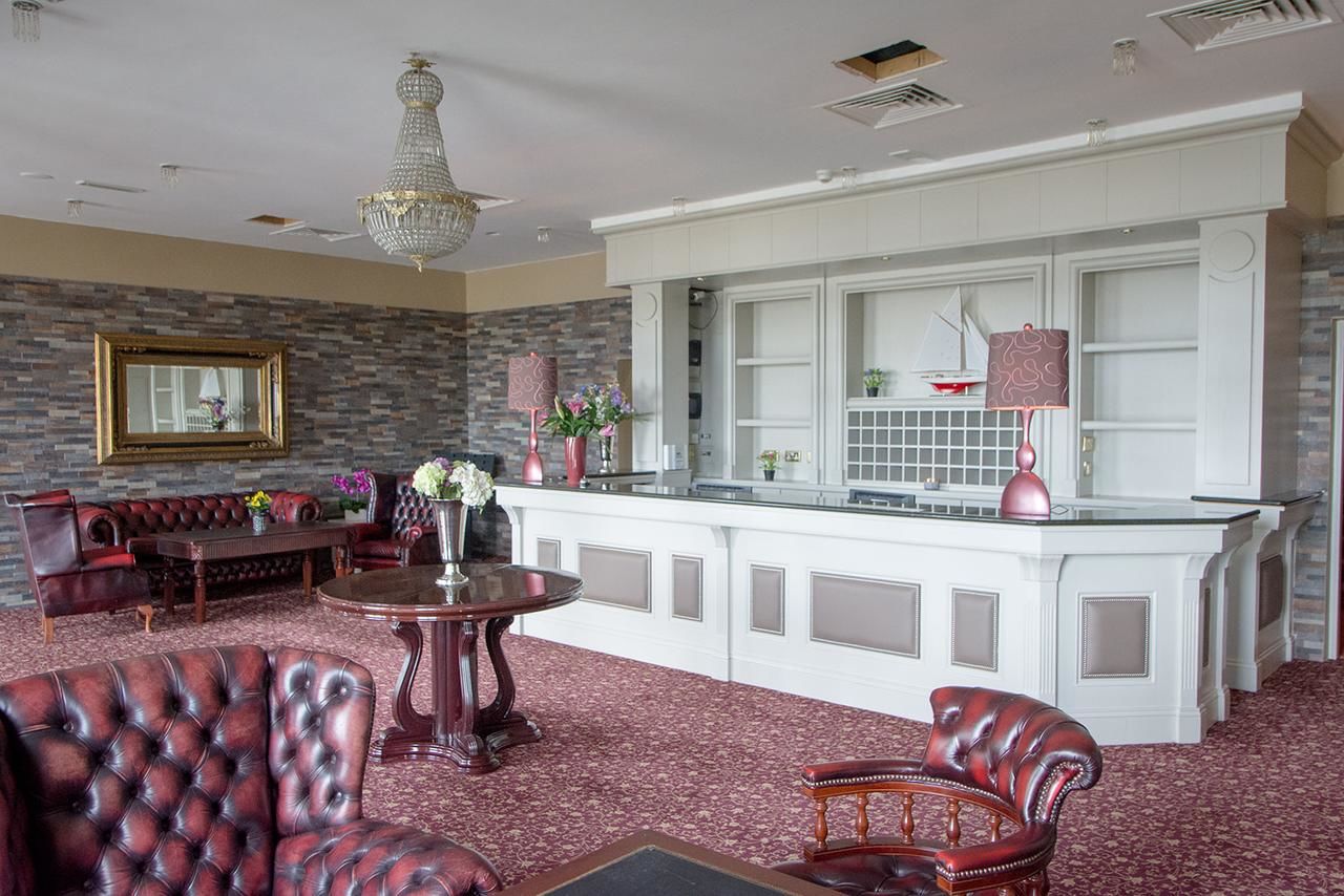 Отель Kilkee Bay Hotel Килки-22